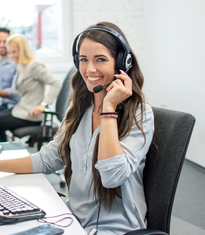 customer_service_AdobeStock_219286958 (1)